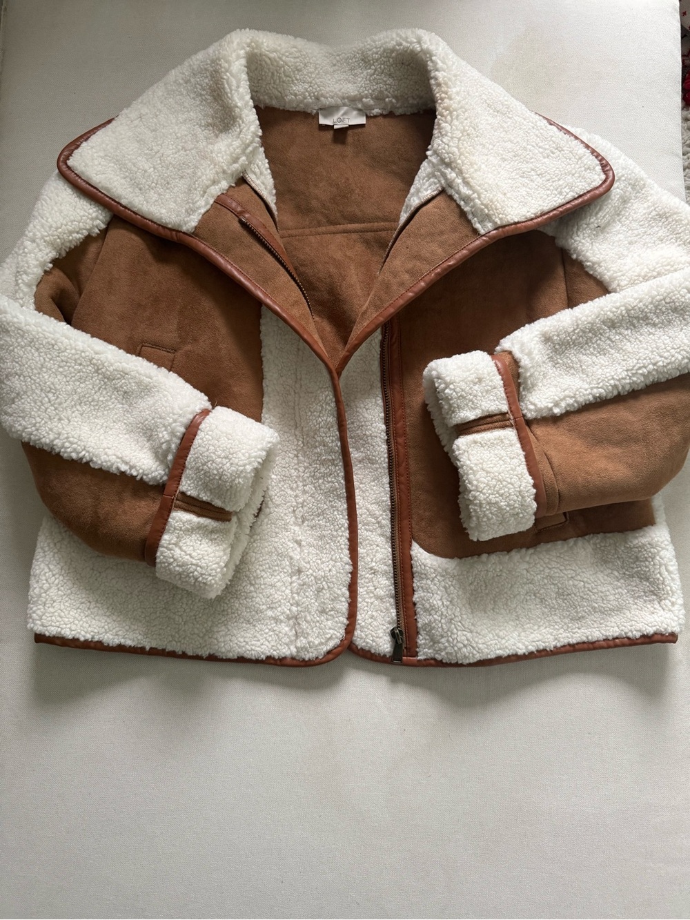 Cozy faux Sherpa-Trim faux Suede Jacket in Chestnut and Cream